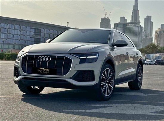 rent Audi q8 in dubai UAE