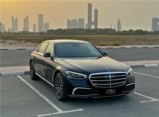 rent Mercedes-Benz S500 in dubai UAE