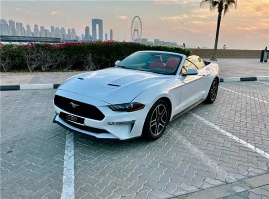 rent White Ford Mustang Convertible in dubai UAE