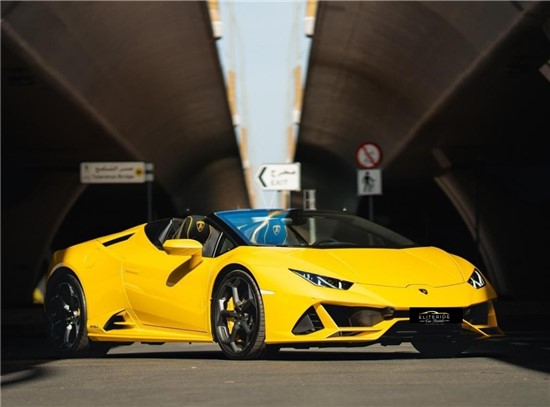 rent Yellow Lamborghini Huracán EVO in dubai UAE