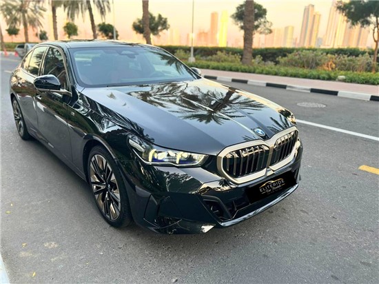 rent BMW 520i in dubai UAE