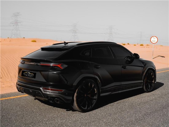 rent Lamborghini Urus (Nero Noctis - Black) in dubai UAE